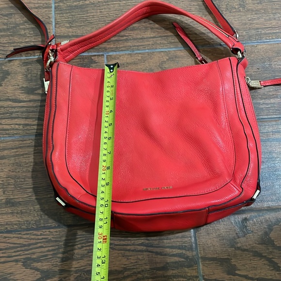 Large Michael red leather crossbody by Michael Kors - Picture 5 of 10